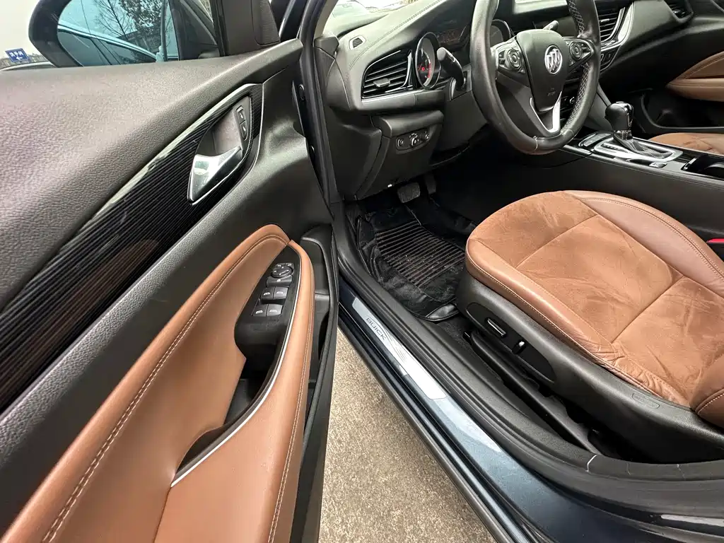 Buick Regal — фото 5