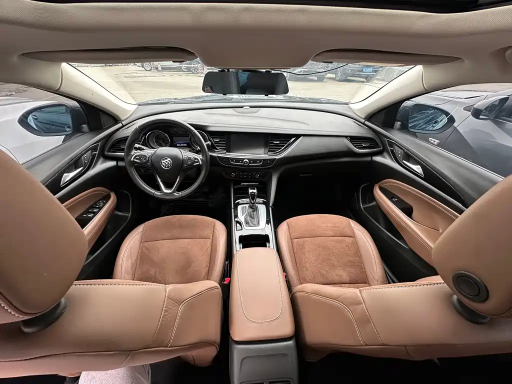 Buick Regal — фото 10