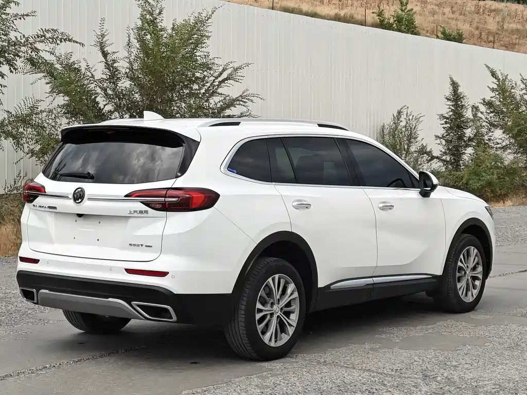 Buick Envision Plus — фото 5