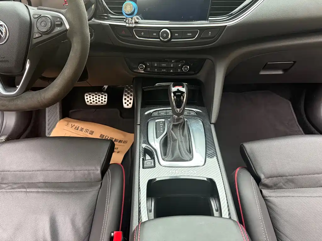 Buick Regal — фото 9