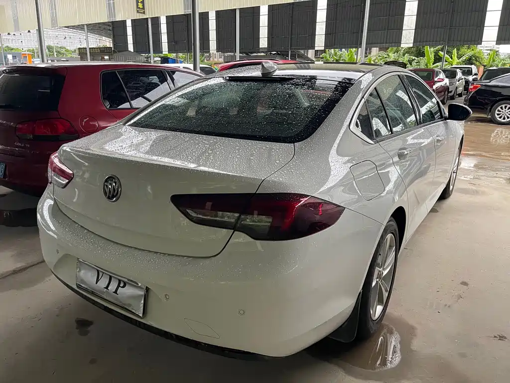 Buick Regal — фото 9