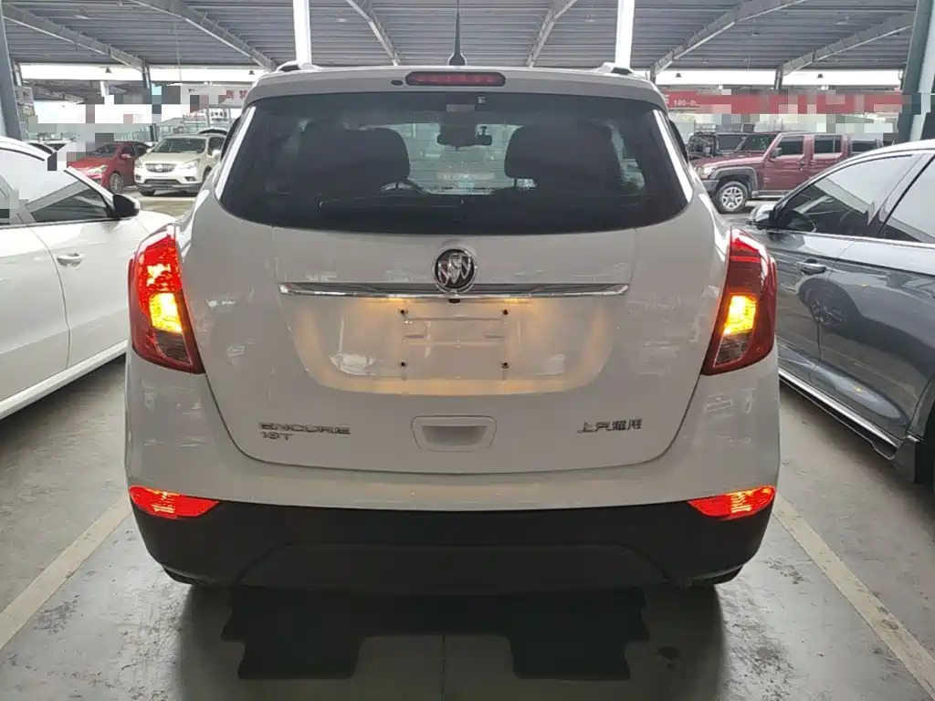Buick Encore — фото 6
