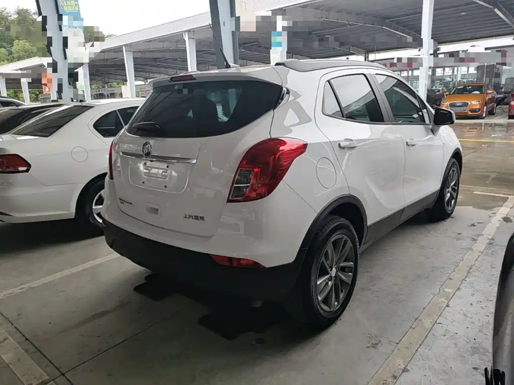 Buick Encore — фото 7