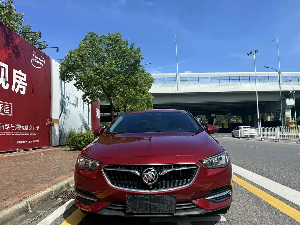 Buick Regal — фото 2