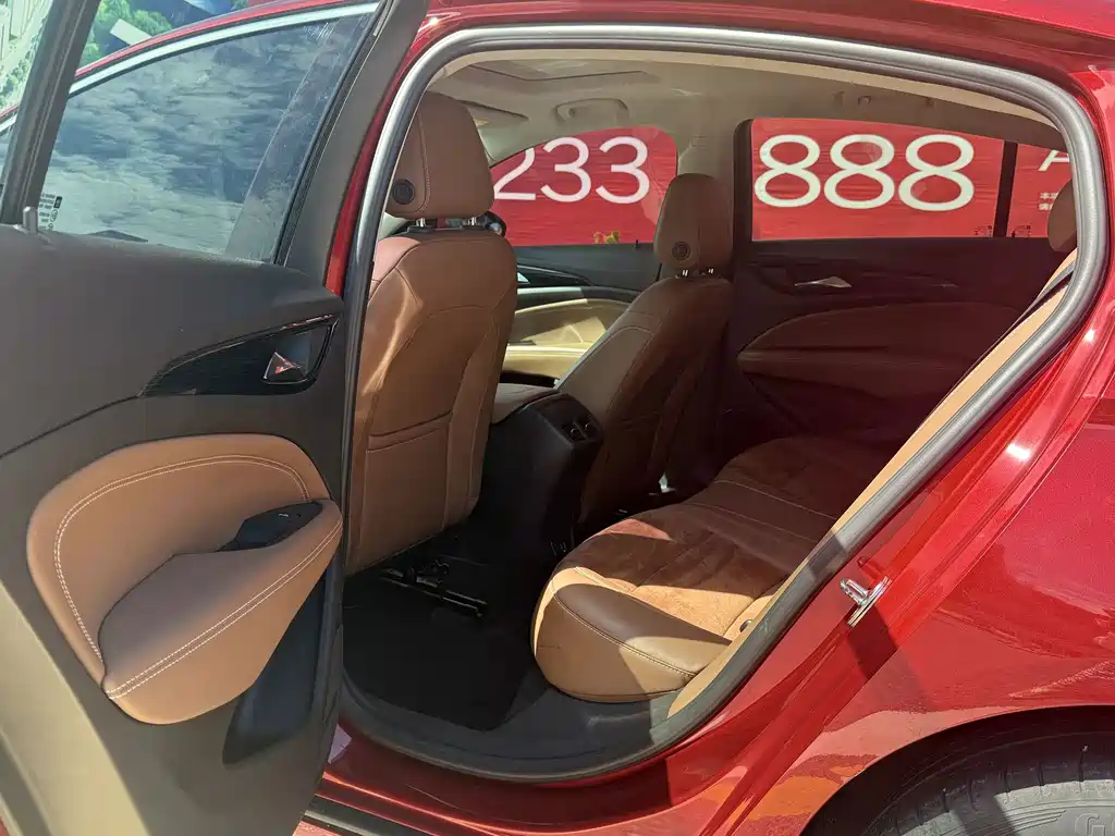 Buick Regal — фото 6