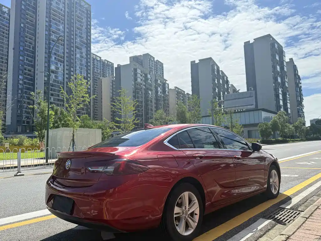 Buick Regal — фото 7