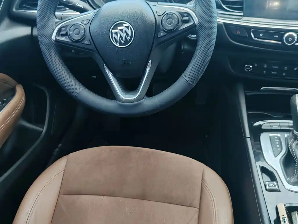 Buick Regal — фото 8