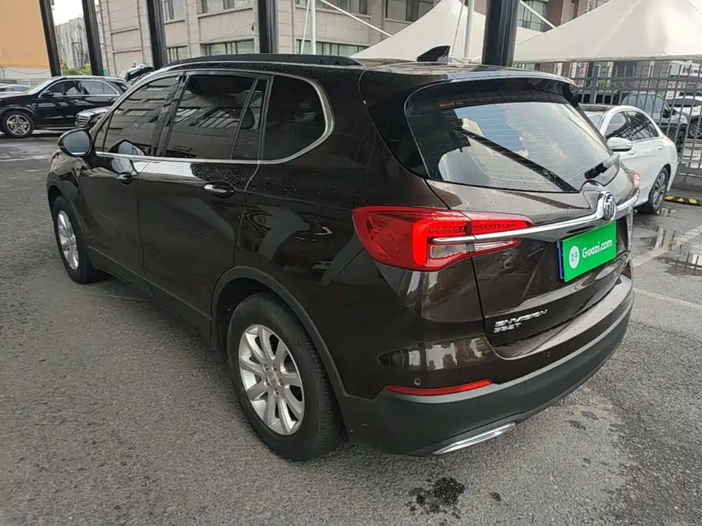 Buick Envision Plus — фото 5