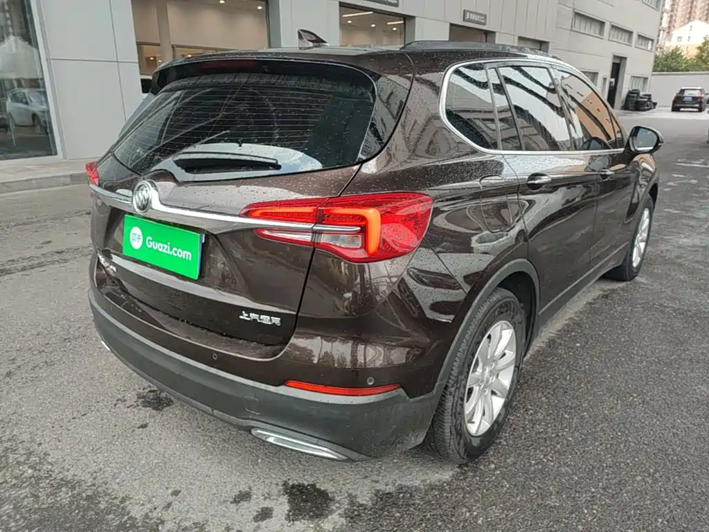 Buick Envision Plus — фото 7
