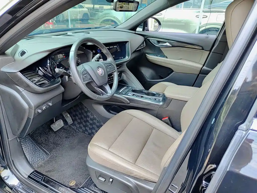 Buick Envision Plus — фото 7