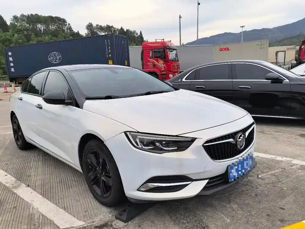 Buick Regal — фото 3