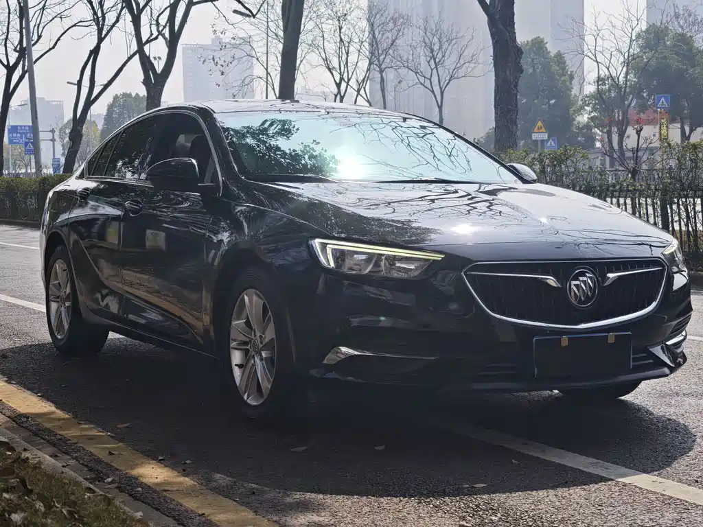 Buick Regal — фото 3