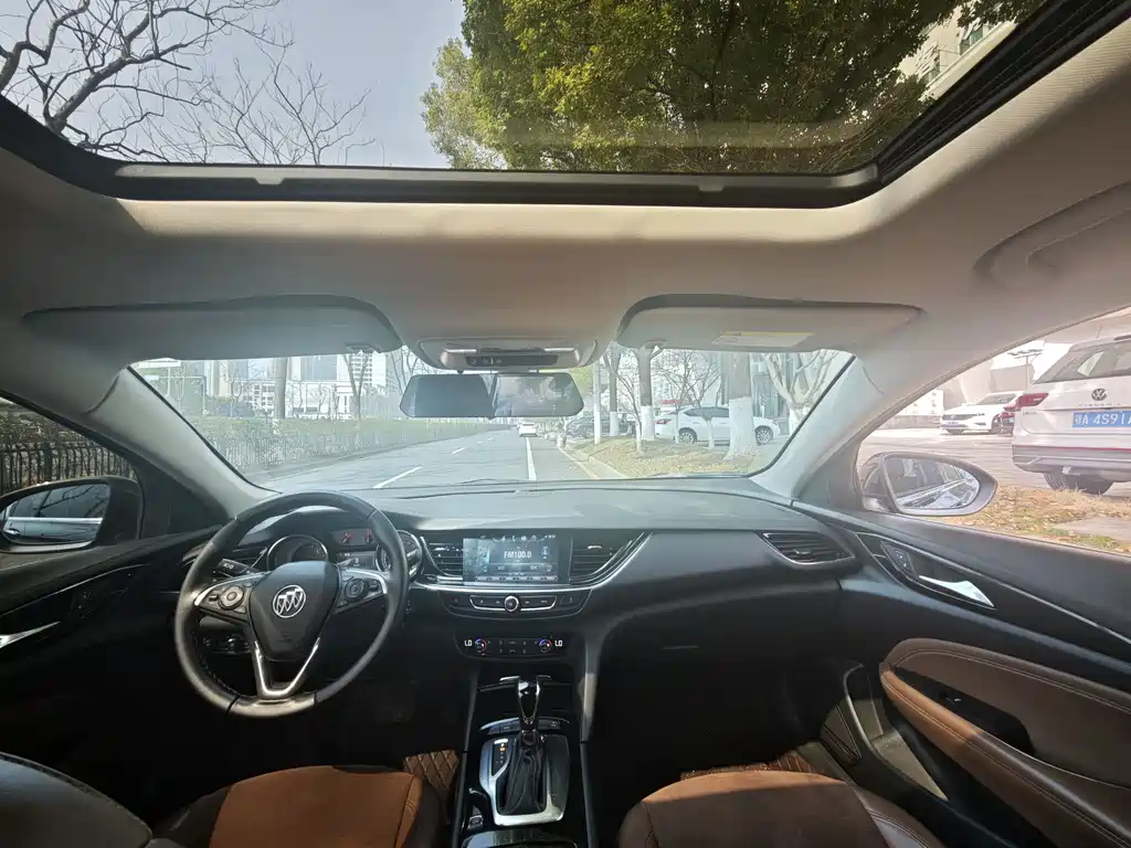 Buick Regal — фото 9