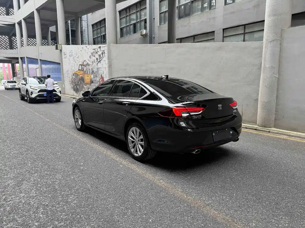 Buick Regal — фото 4