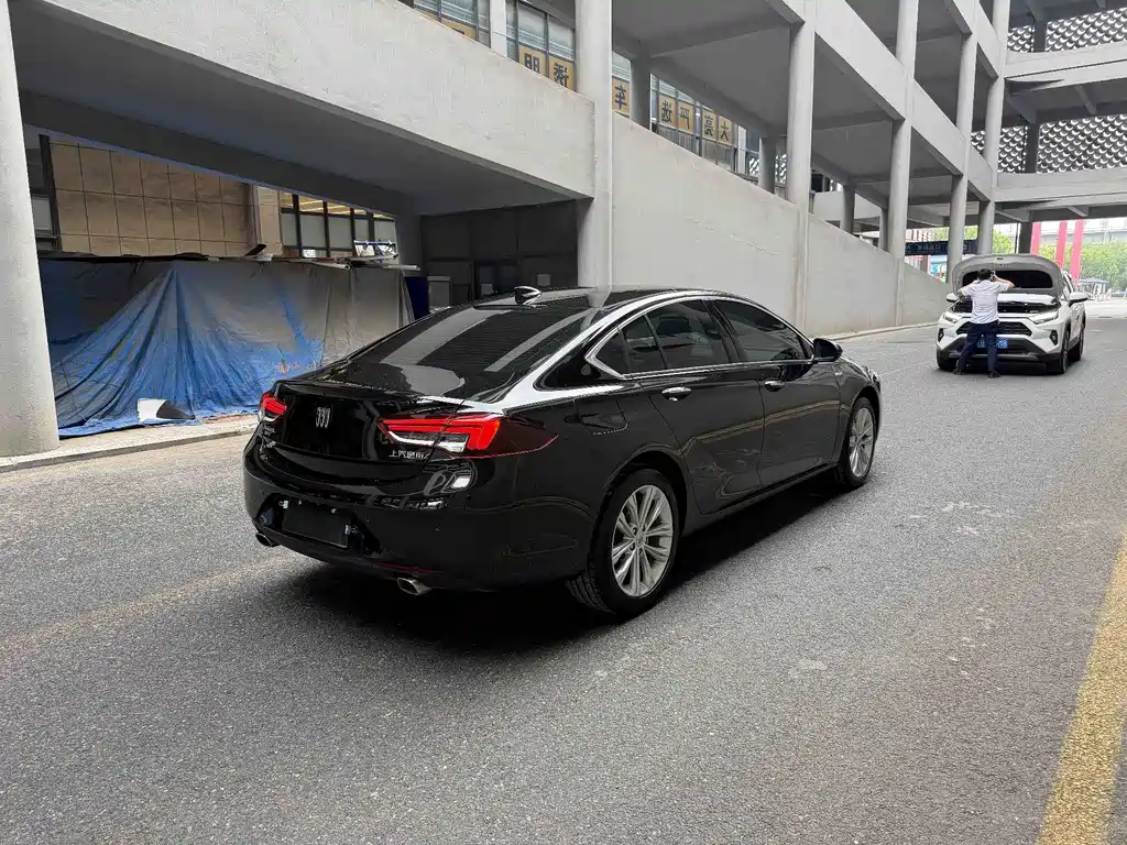 Buick Regal — фото 6
