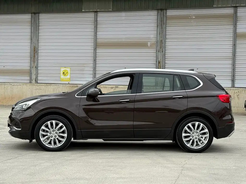 Buick Envision Plus — фото 4