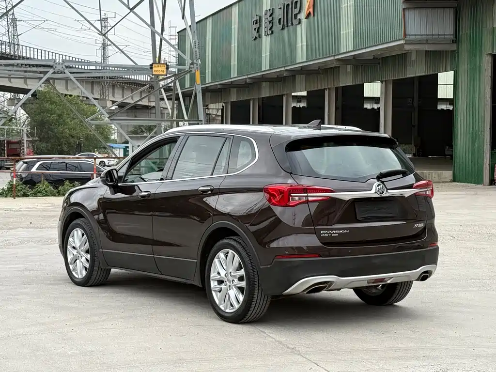 Buick Envision Plus — фото 5
