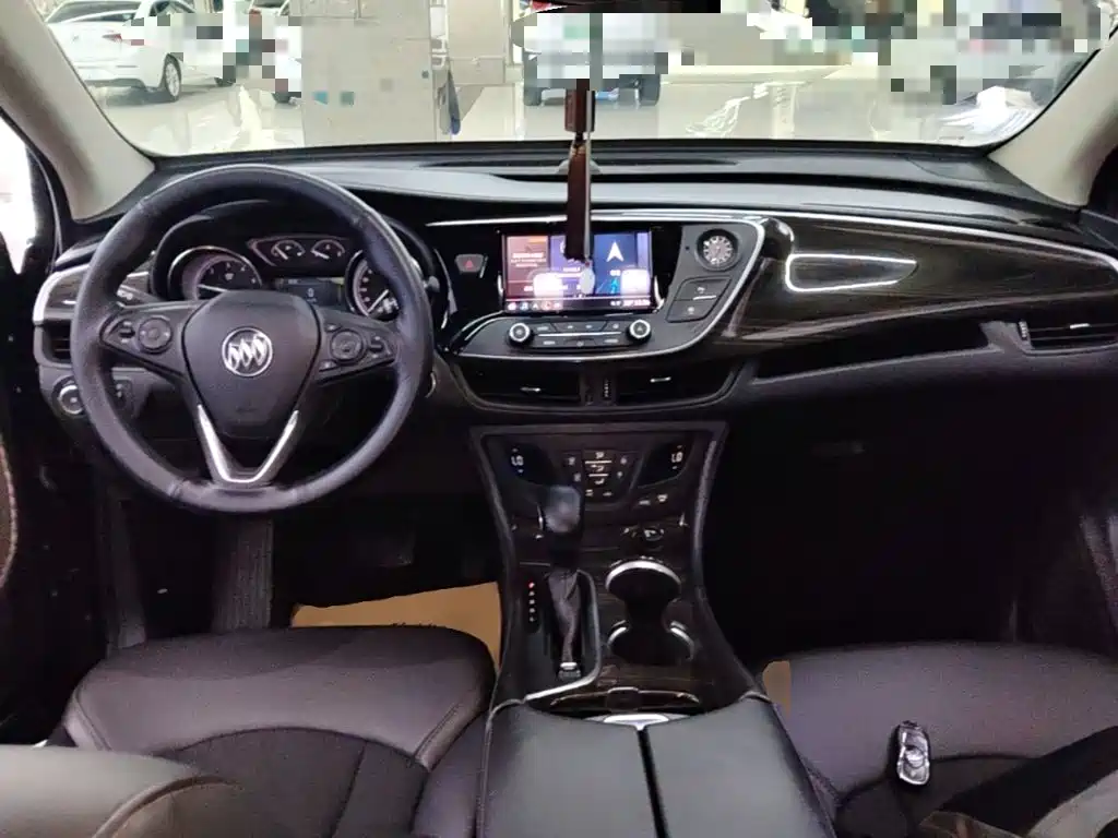 Buick Envision Plus — фото 10