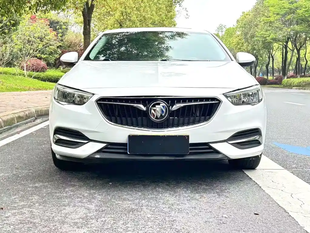 Buick Regal — фото 3