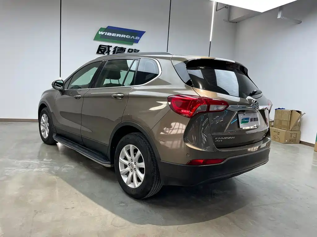 Buick Envision Plus — фото 6