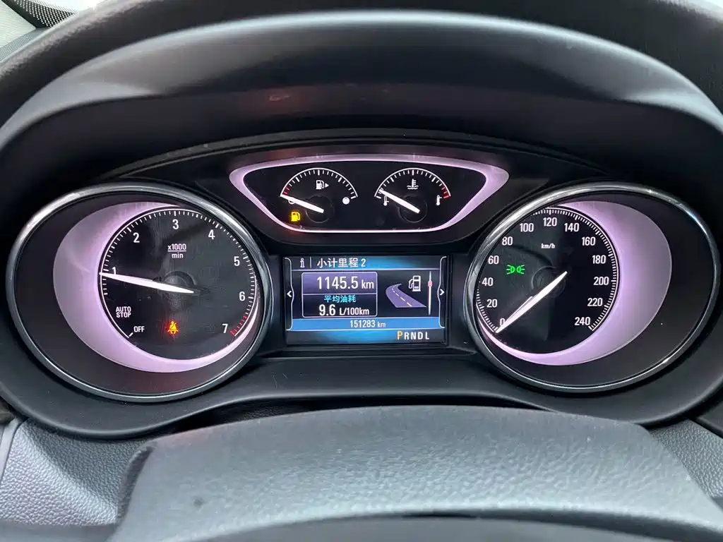 Buick Envision Plus — фото 8