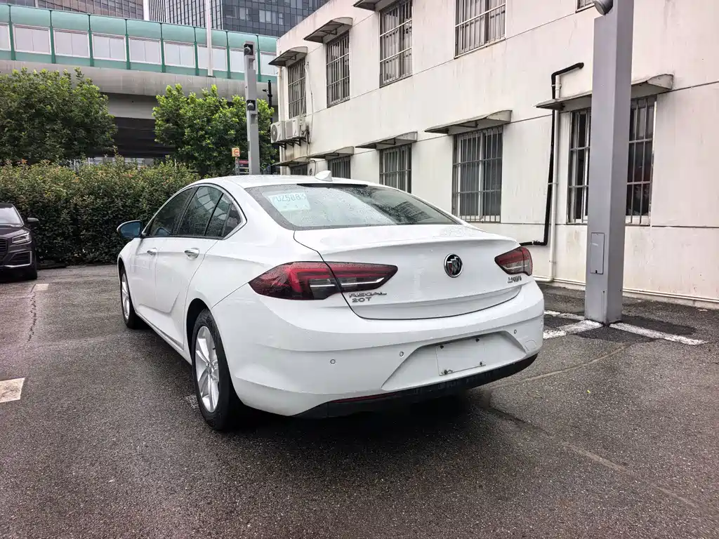 Buick Regal — фото 6