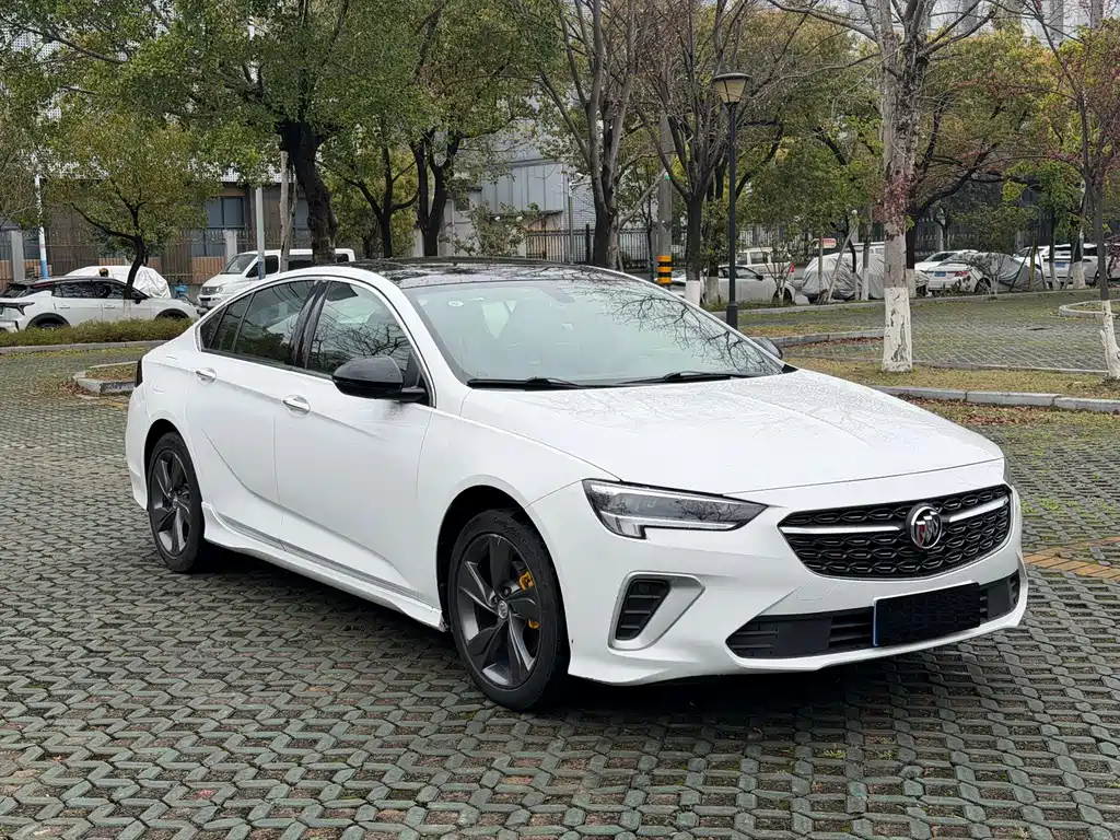 Buick Regal — фото 3