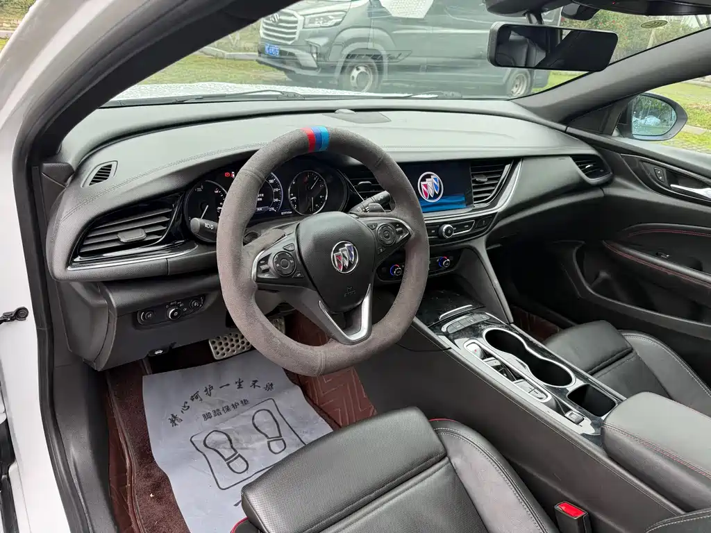 Buick Regal — фото 4