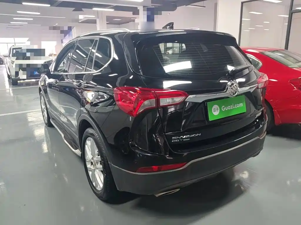 Buick Envision Plus — фото 5