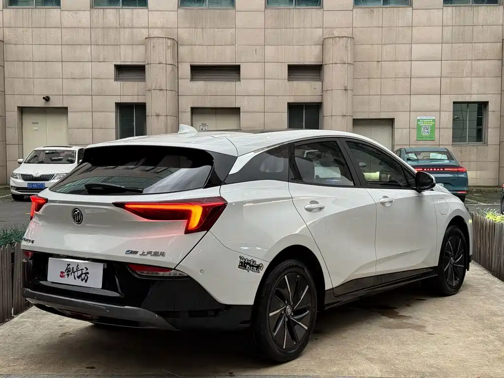 Buick Velite 6 — фото 3