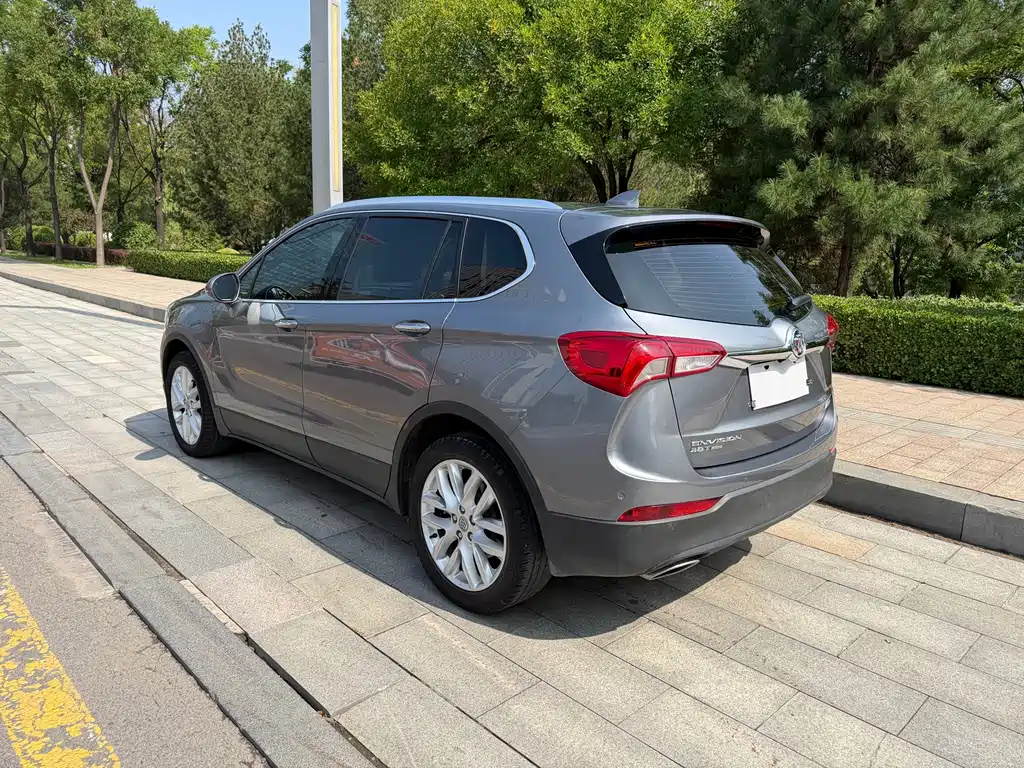 Buick Envision Plus — фото 3