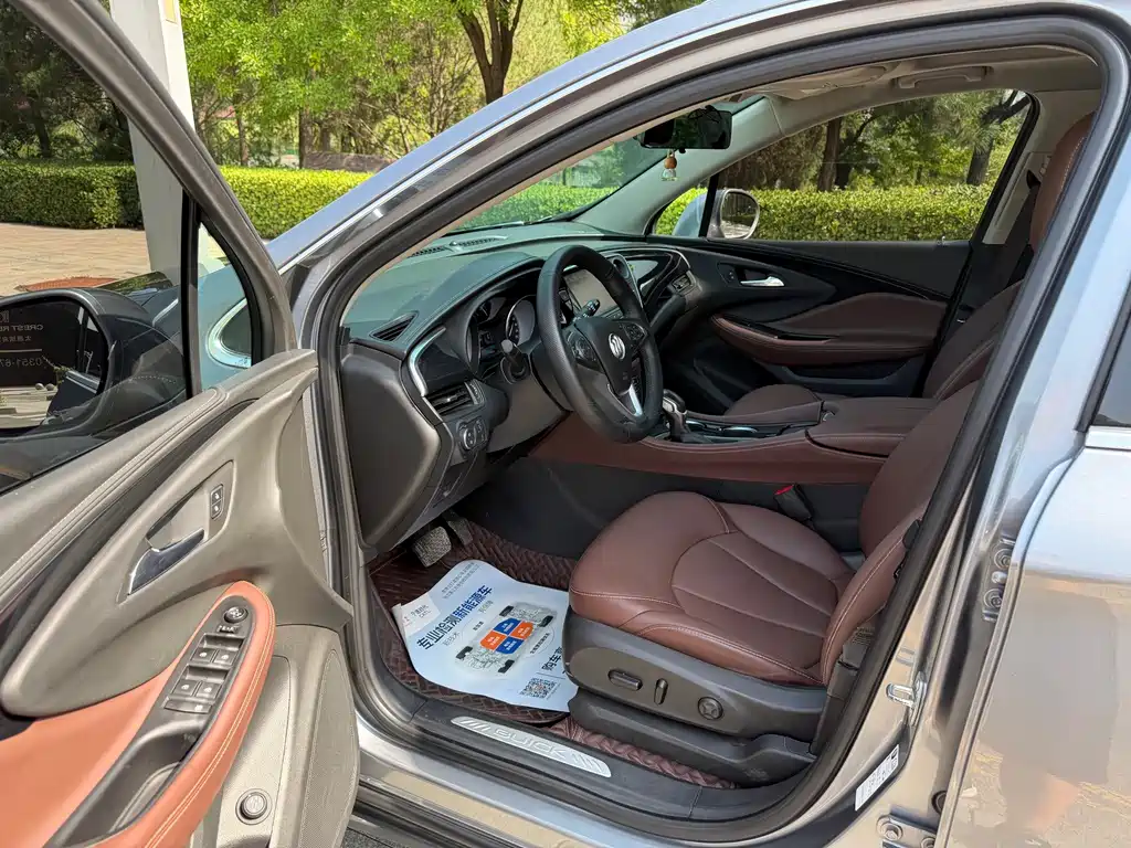 Buick Envision Plus — фото 4