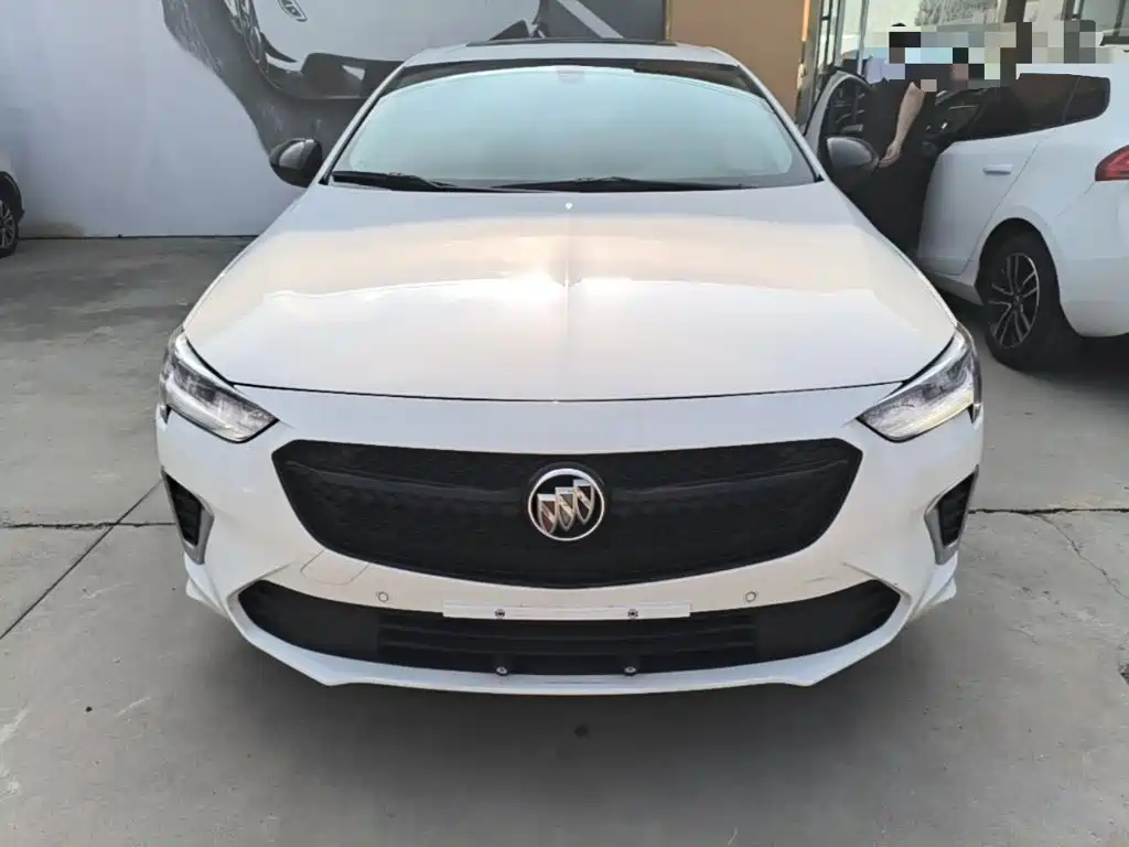 Buick Regal — фото 3