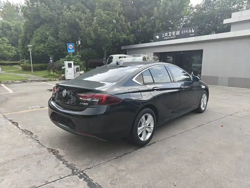 Buick Regal — фото 9