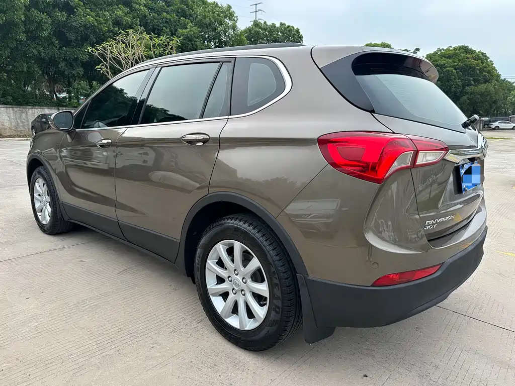 Buick Envision Plus — фото 5