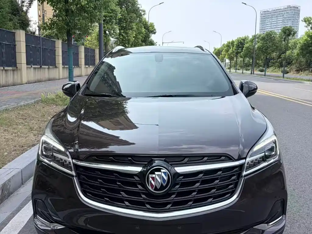 Buick Envision Plus — фото 2