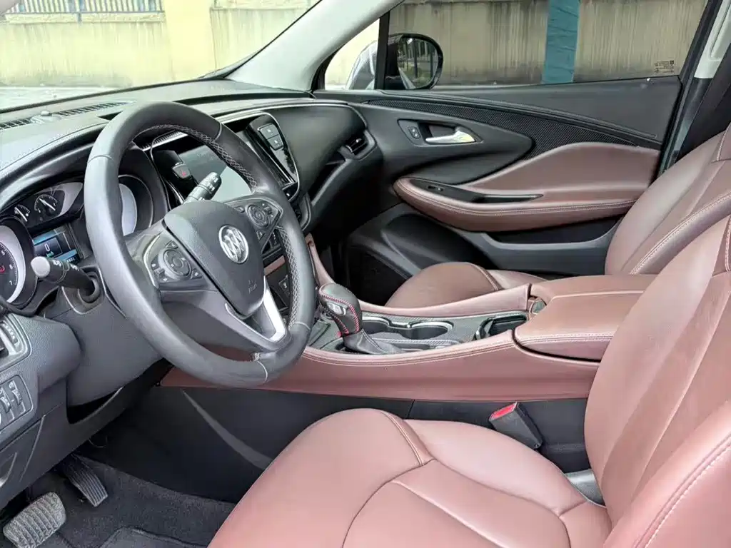 Buick Envision Plus — фото 4