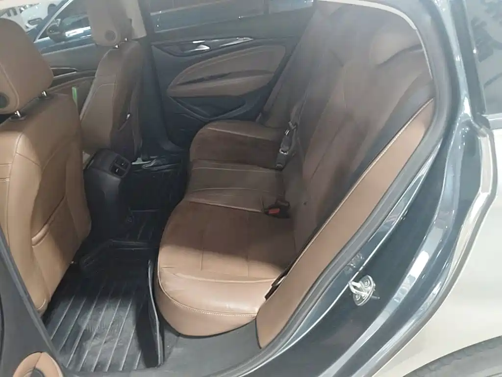 Buick Regal — фото 17