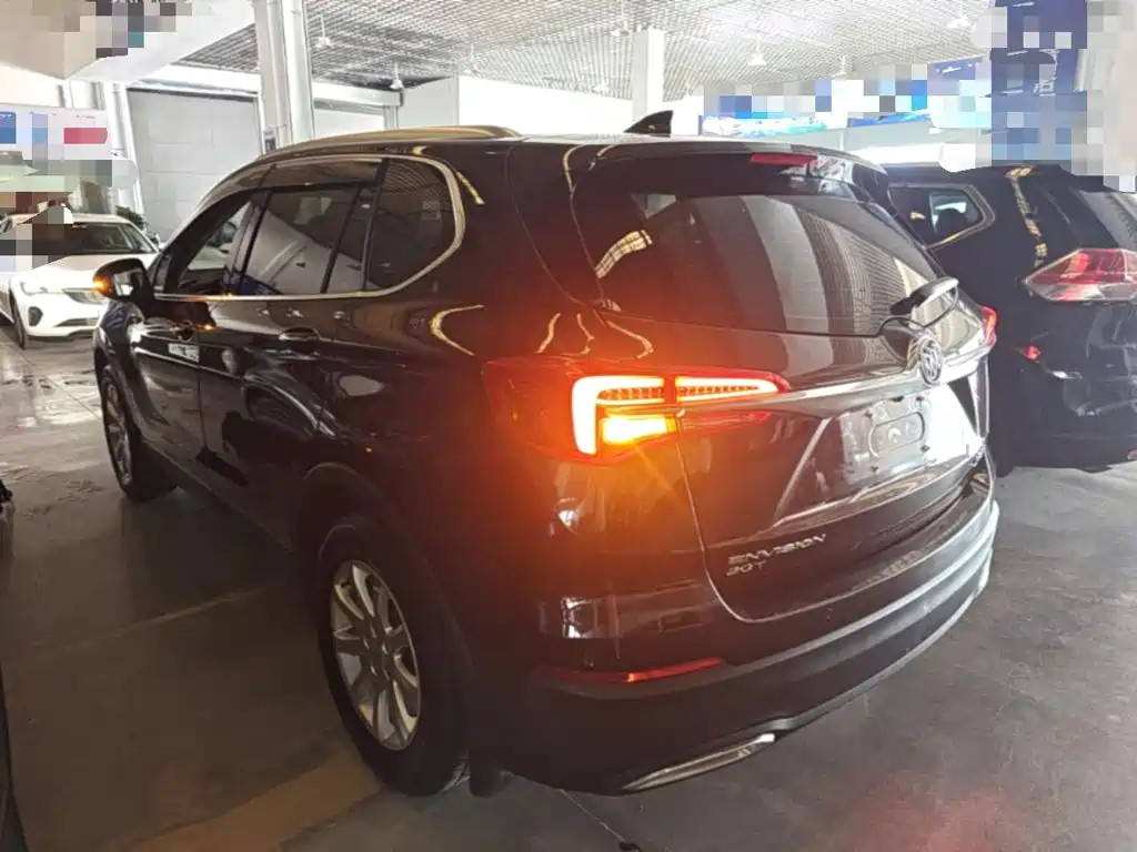 Buick Envision Plus — фото 5