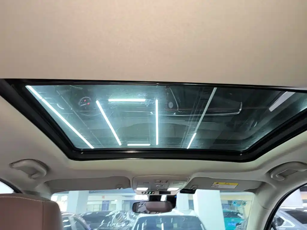 Buick Envision Plus — фото 18