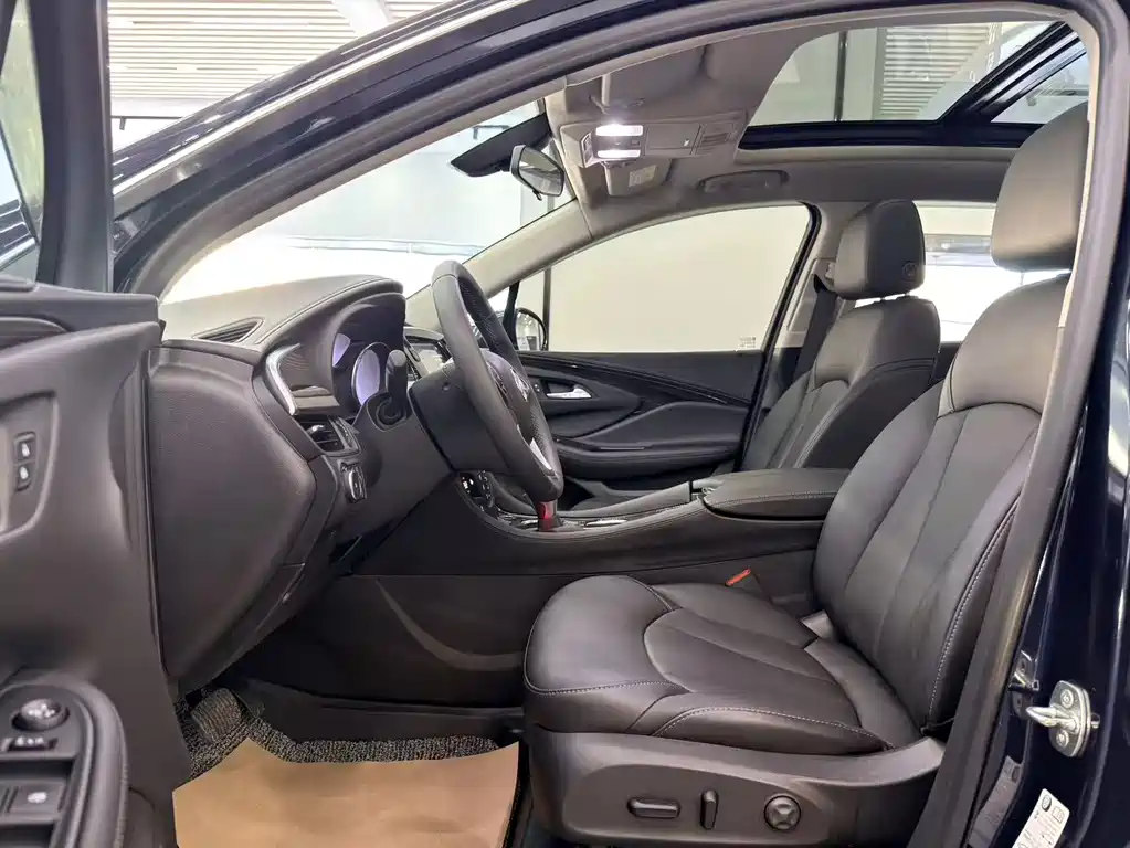Buick Envision Plus — фото 6