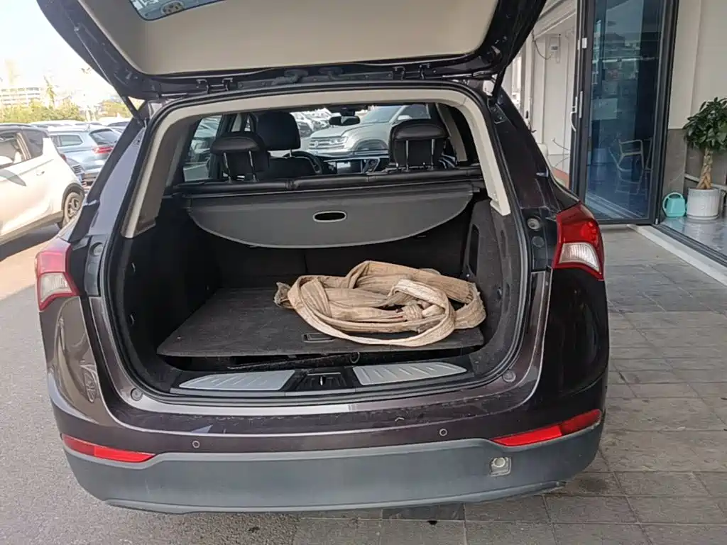 Buick Envision Plus — фото 19