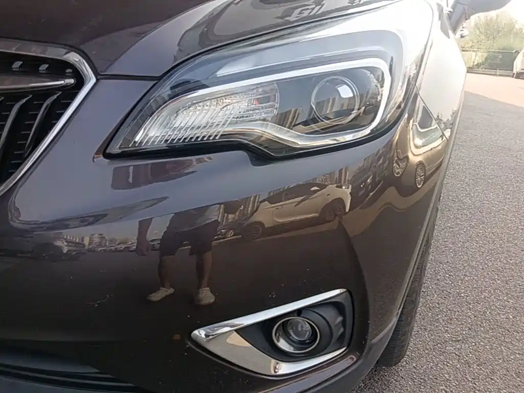 Buick Envision Plus — фото 24