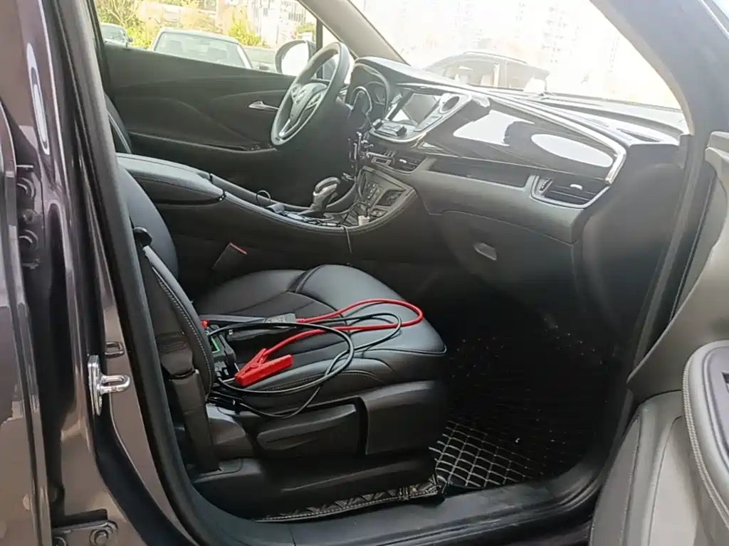 Buick Envision Plus — фото 25