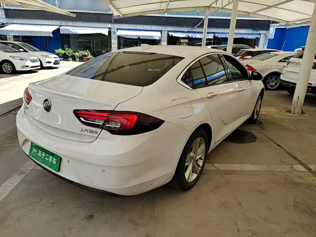 Buick Regal — фото 7