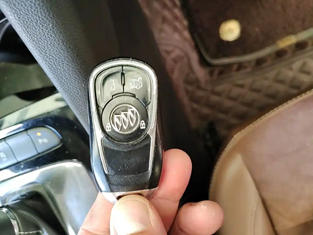 Buick Regal — фото 9