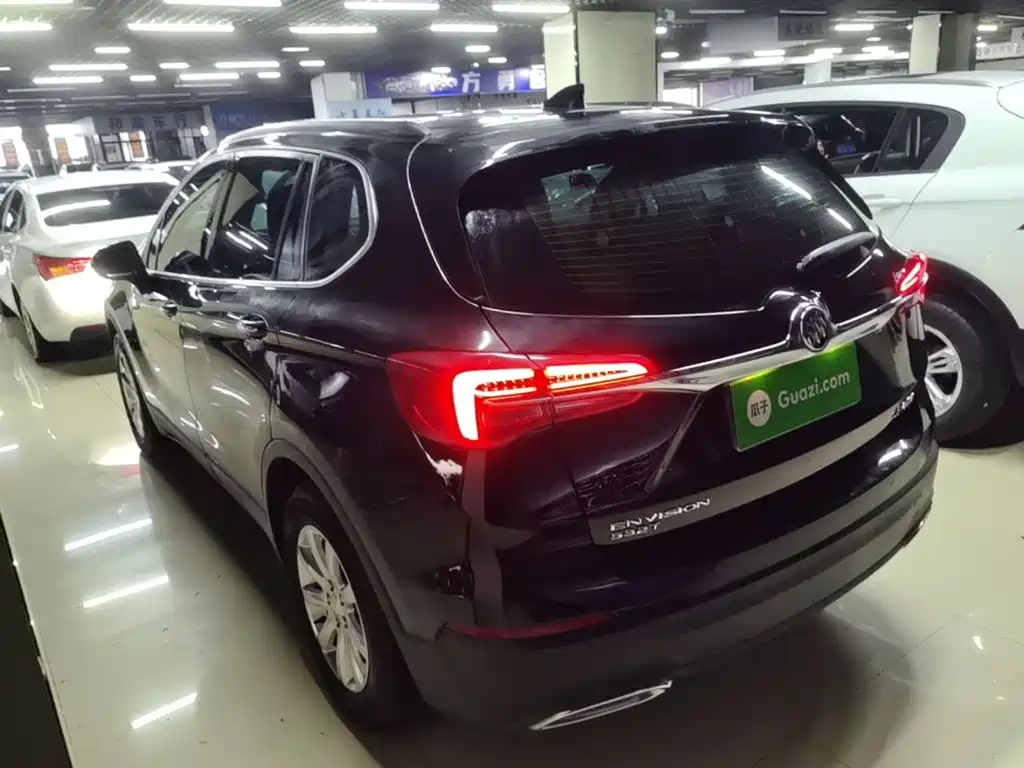 Buick Envision Plus — фото 5