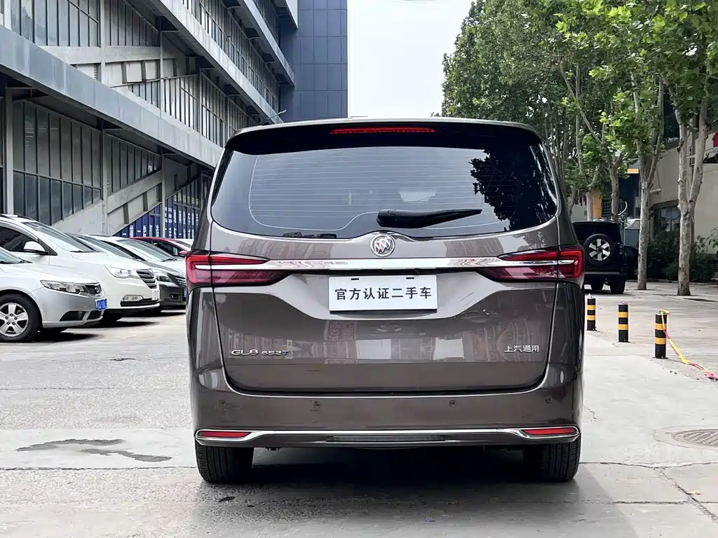 Buick GL8 — фото 22