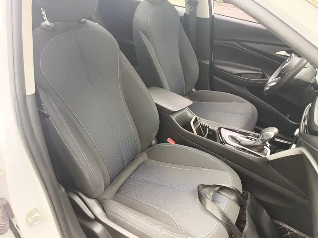 Buick Encore — фото 25