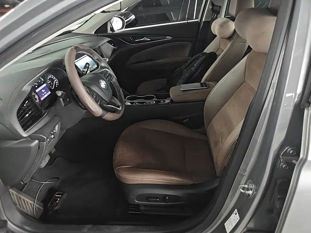 Buick Regal — фото 15